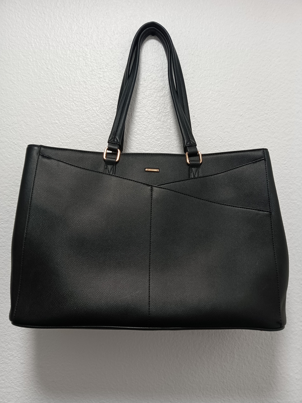 Lovenook Black Women's  Computer Tote Bag - 17& 1/2" Wide X 12" Tall.